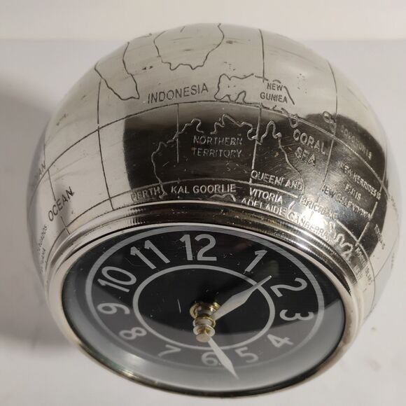 Vintage Pier 1 World Clock Art Deco Globe Retro Metal Silver Tested - Picture 12 of 16